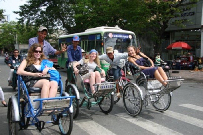 Tour Ho Chi Minh city sightseeing 1 day tour