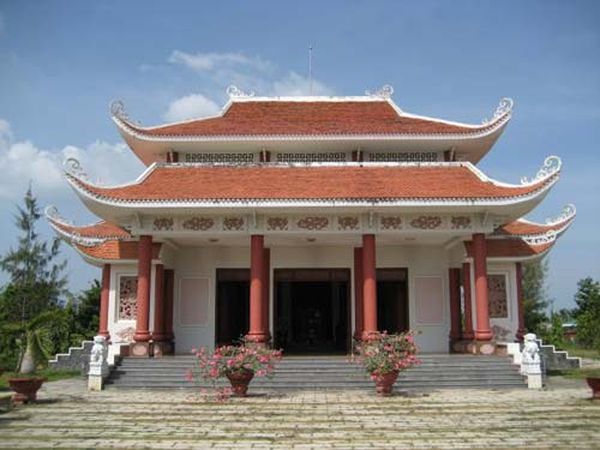 đền thờ Nguyễn Thị Định