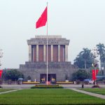 Tham quan các danh lam thắng cảnh nổi tiếng ở Hà Nội trong ngày