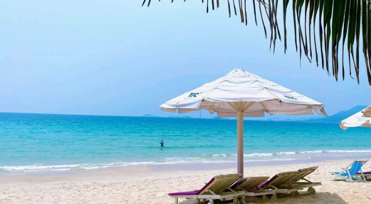 Tour Đảo Điệp Sơn – Dốc Lết  01 ngày