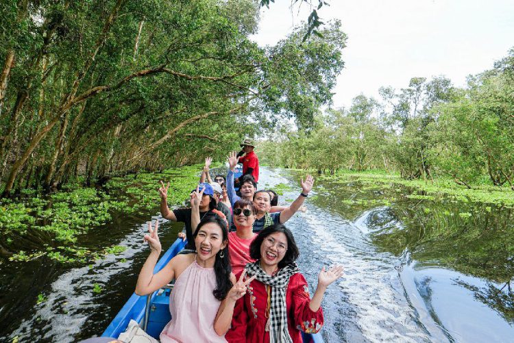 Tour Miền Tây 3 ngày 2 đêm tham quan Mỹ Tho – Châu Đốc – Cần Thơ