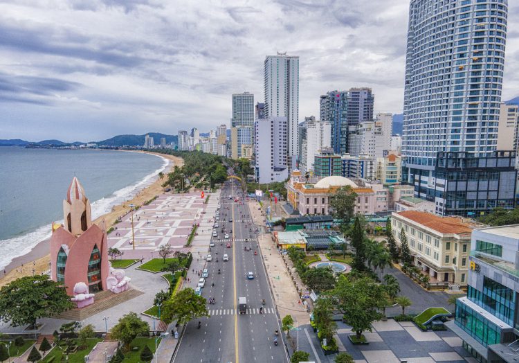 Bỏ túi bí kíp tham quan thành phố biển Nha Trang