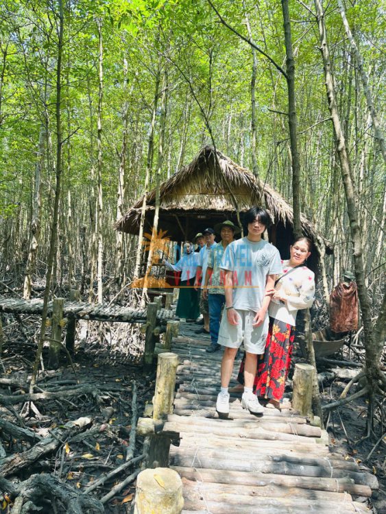 Tổ chức tour Cần Giờ cho gia đình chị Thủy