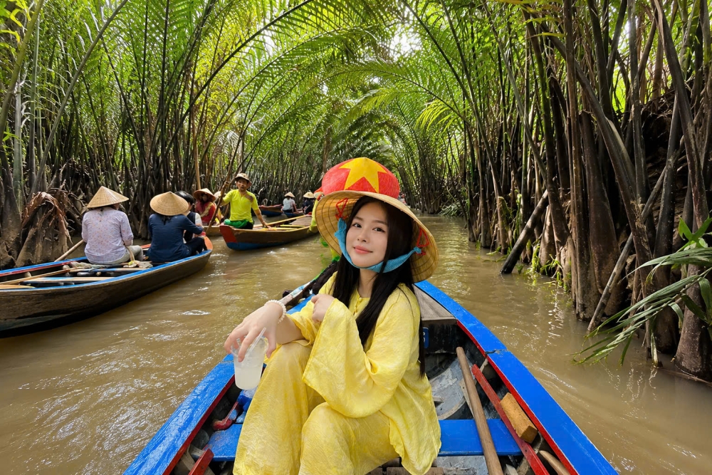 Tour áo bà ba miền tây 1 ngày